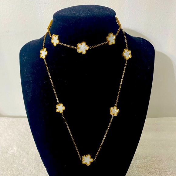 SOLD 7/26/25 Stainless Steel Necklace and Bracelet set - Picture 1 of 3